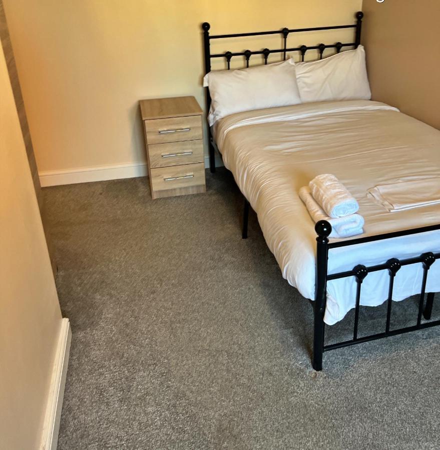 Comfy In Coventry, Sk Guest house